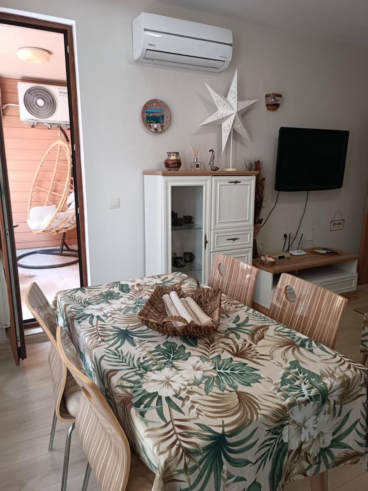 Megi Luxury Apartments بوموري المظهر الخارجي الصورة