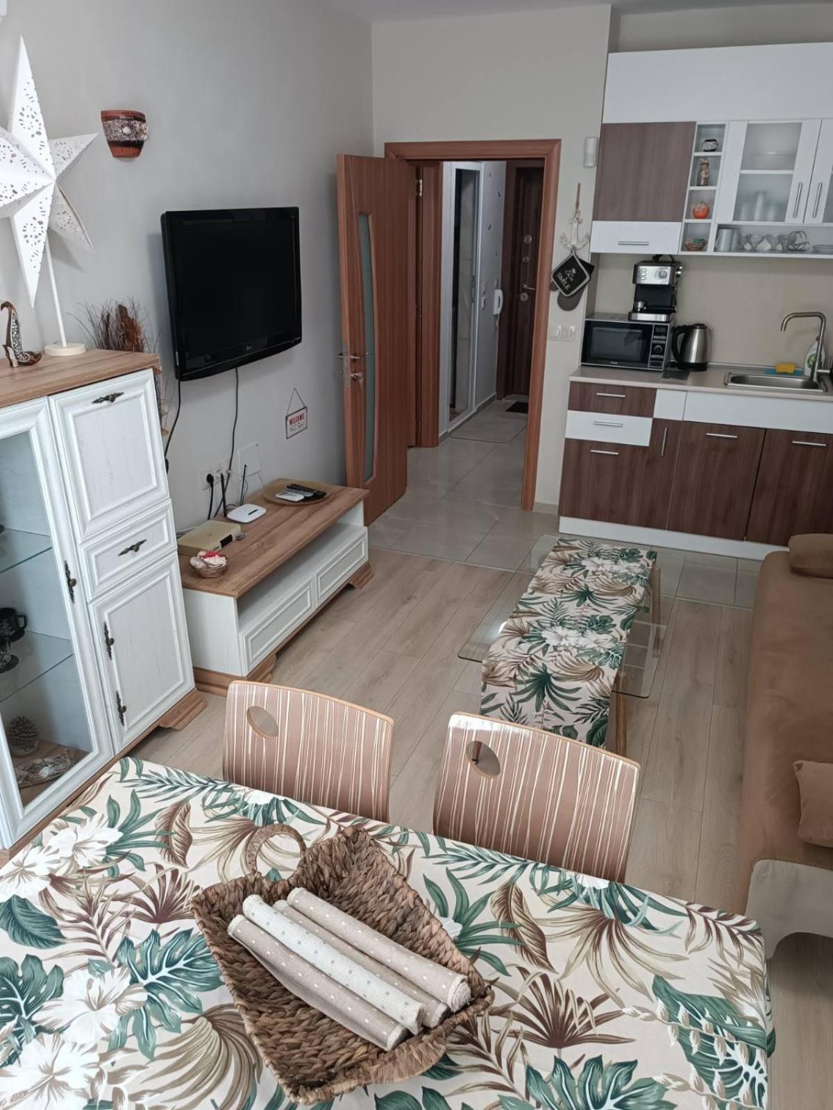 Megi Luxury Apartments بوموري المظهر الخارجي الصورة